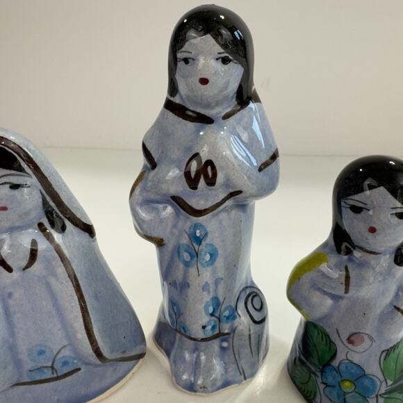 Tonala Mexican Pottery Nativity Blue 4 Piece Set Christmas Holy Family - Picture 3 of 13